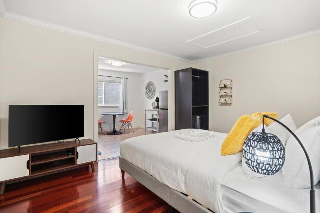 Lovely Relaxing Private Studio Near Westlake Daly City Eksteriør billede